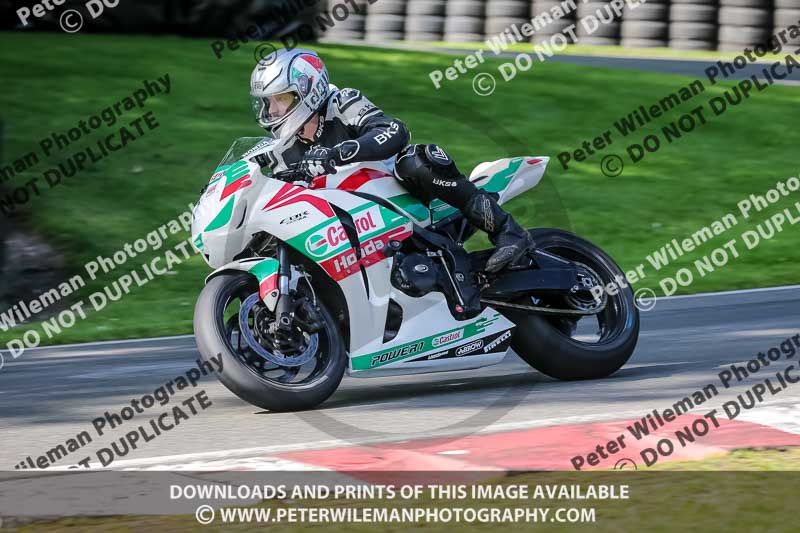 cadwell no limits trackday;cadwell park;cadwell park photographs;cadwell trackday photographs;enduro digital images;event digital images;eventdigitalimages;no limits trackdays;peter wileman photography;racing digital images;trackday digital images;trackday photos